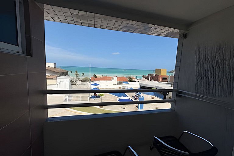 Flat para 3 Pessoas com Varanda e Vista para o Mar