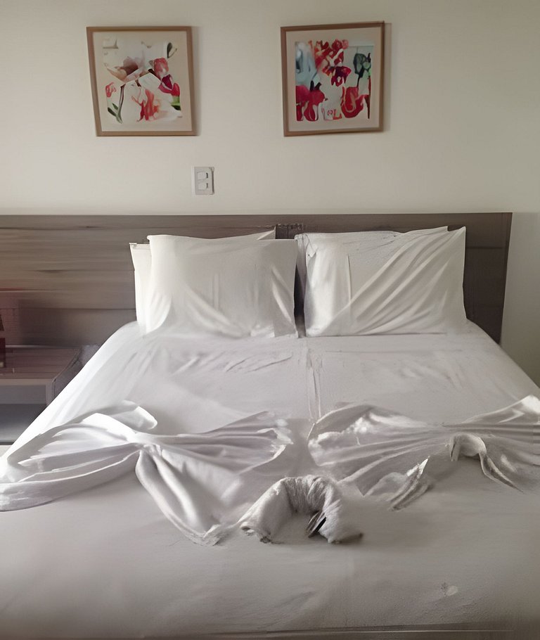 506 FLAT Terrazzo em ponta negra