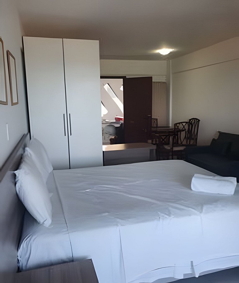 506 FLAT Terrazzo em ponta negra