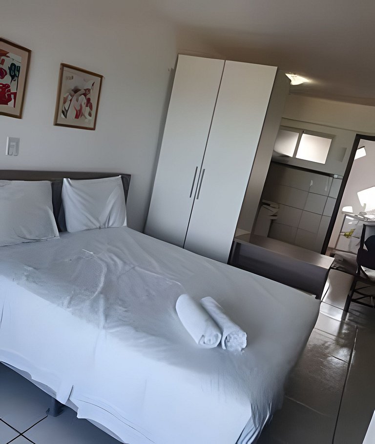 506 FLAT Terrazzo em ponta negra