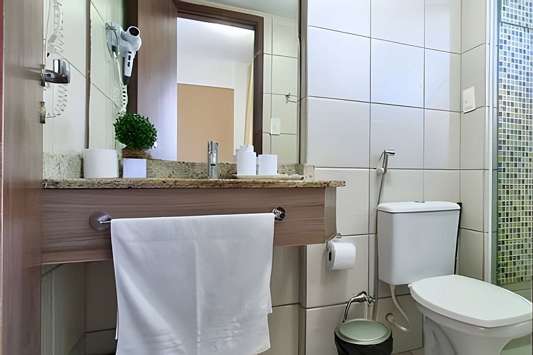 506 FLAT Terrazzo em ponta negra