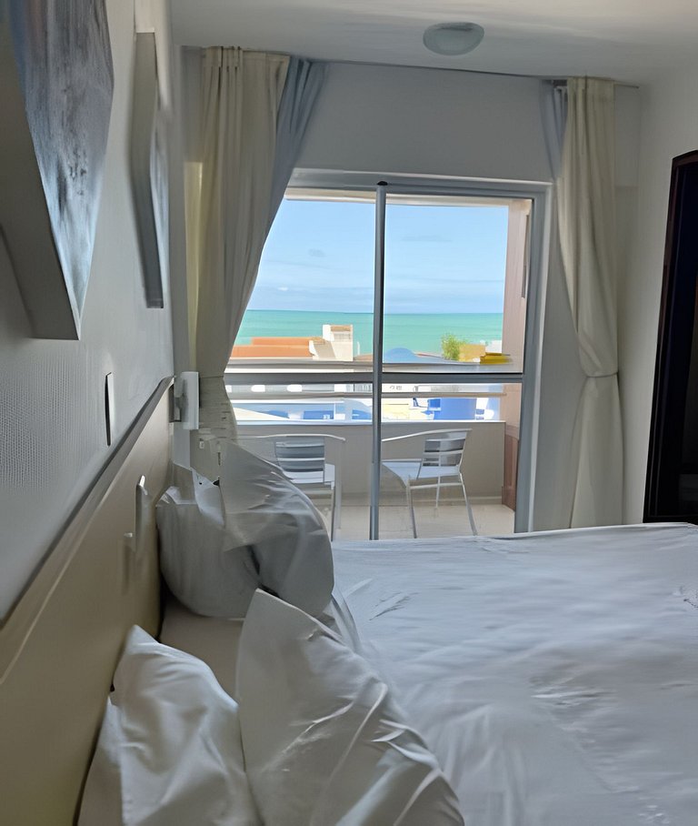 205 FLAT terrazzo em ponta negra