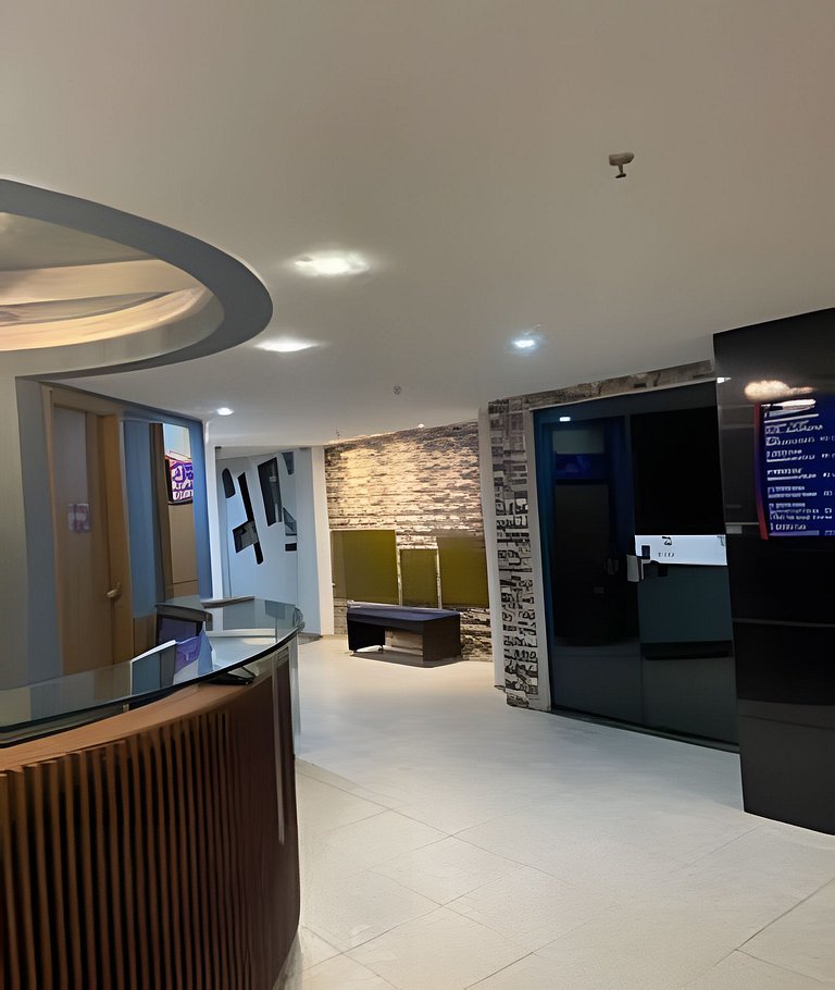 205 FLAT terrazzo em ponta negra